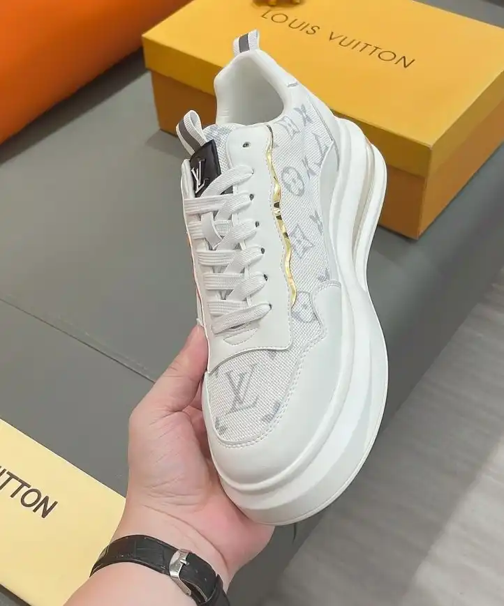 hype Louis Vuitton Sneakers