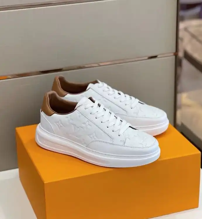 hype Louis Vuitton Sneakers