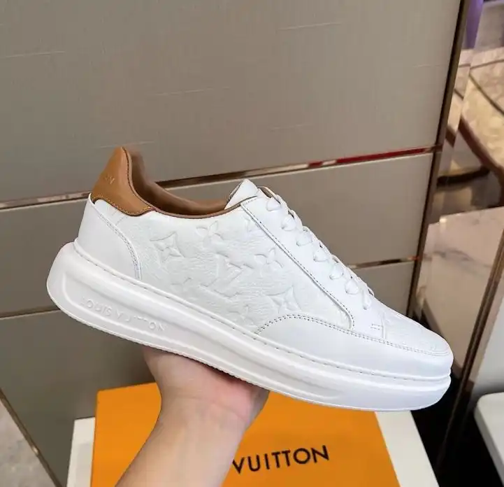 hype Louis Vuitton Sneakers