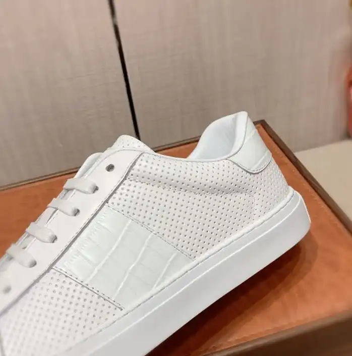 hype Armani Sneakers