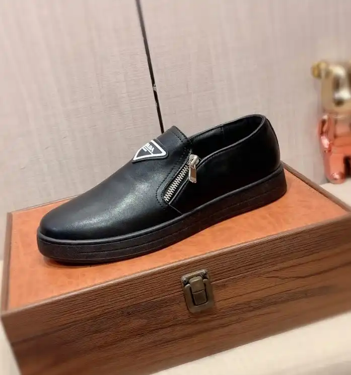 hype Prada Leather Shoes