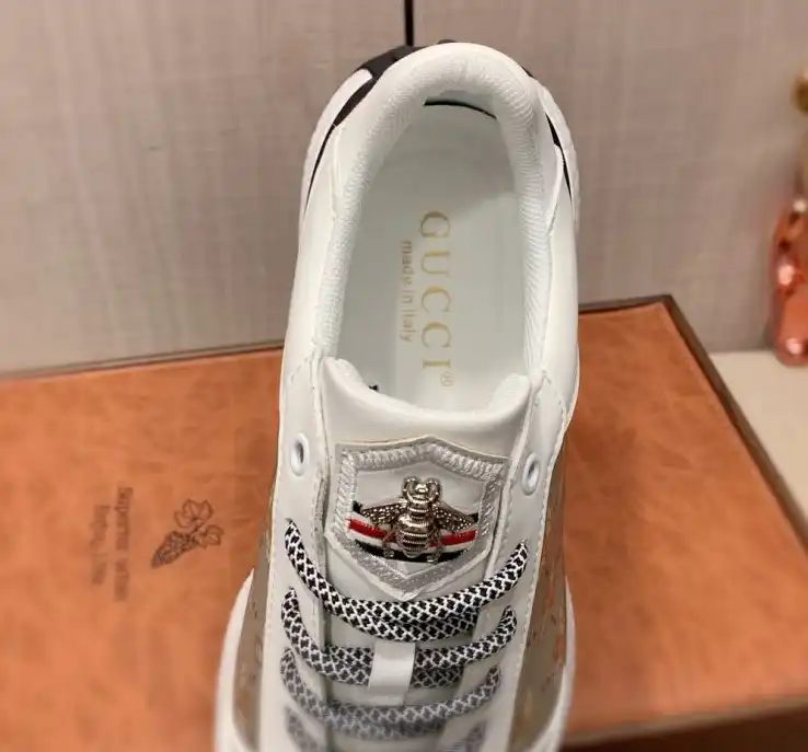 hype Gucci Sneakers