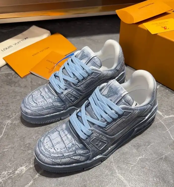 hype Louis Vuitton Sneakers