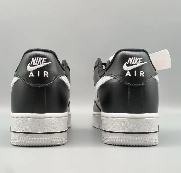 hype Nike Sneakers