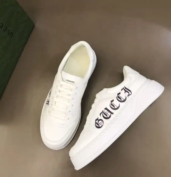 hype Gucci Sneakers