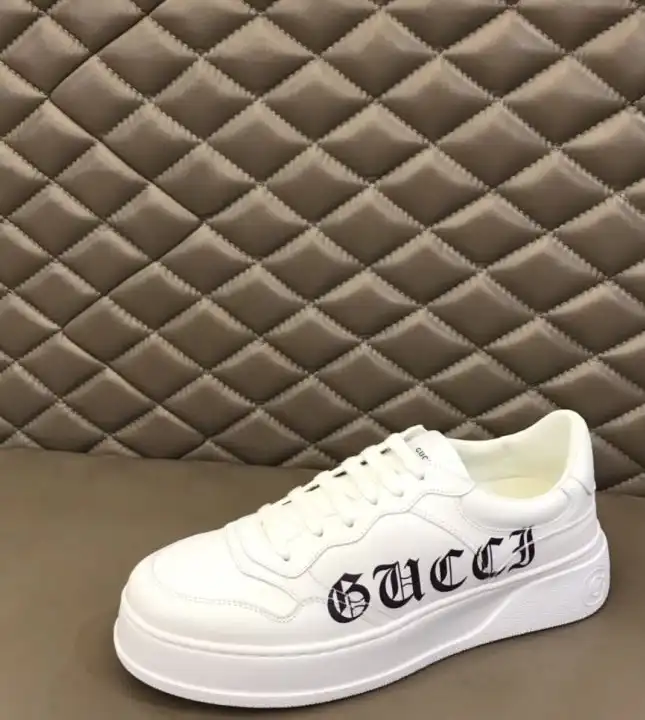 hype Gucci Sneakers