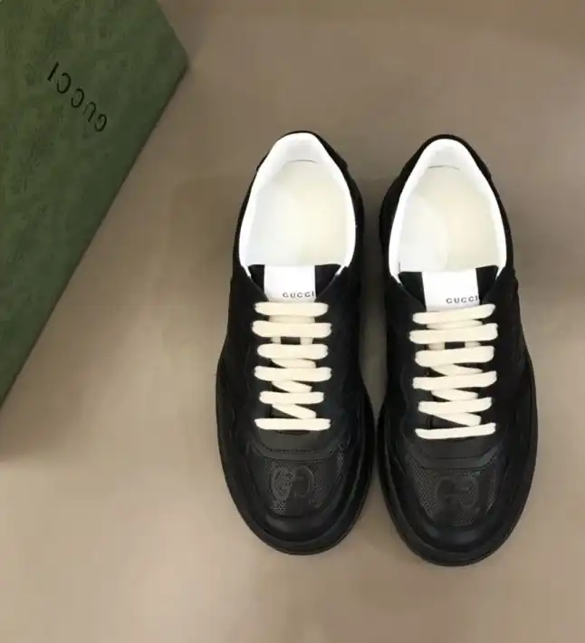 hype Gucci Sneakers