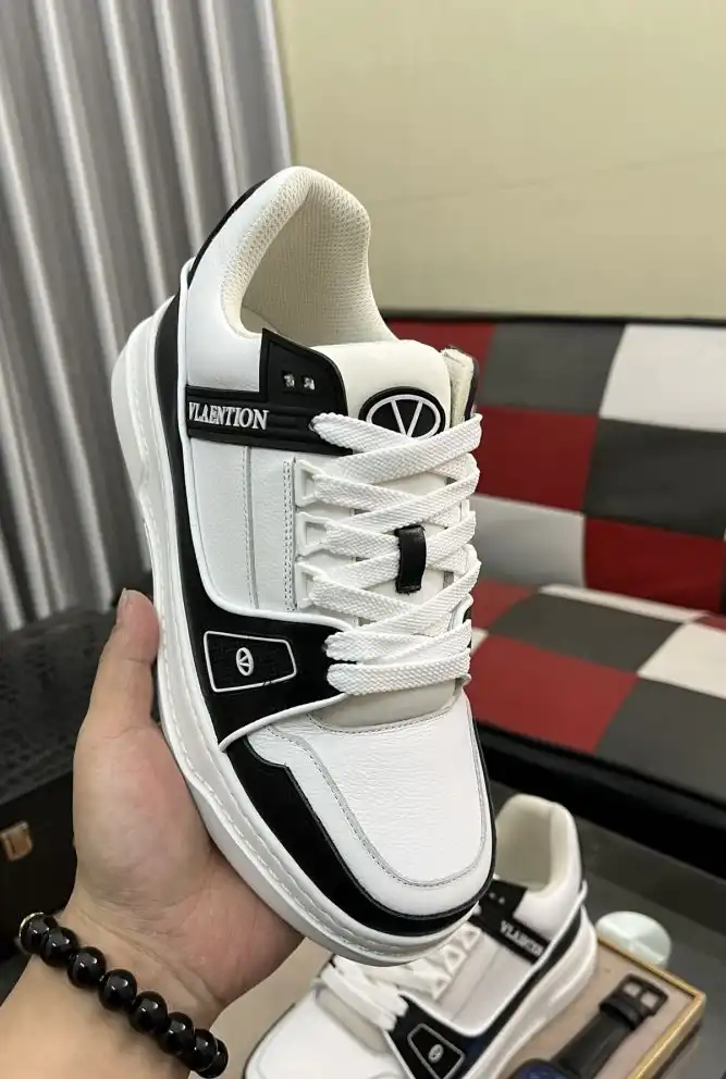 hype Valentino Casual Shoes