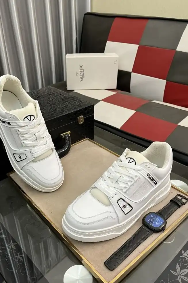 hype Valentino Casual Shoes