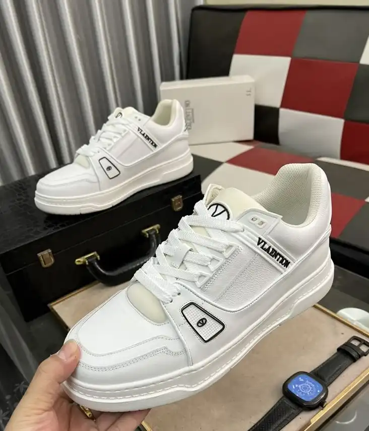 hype Valentino Casual Shoes