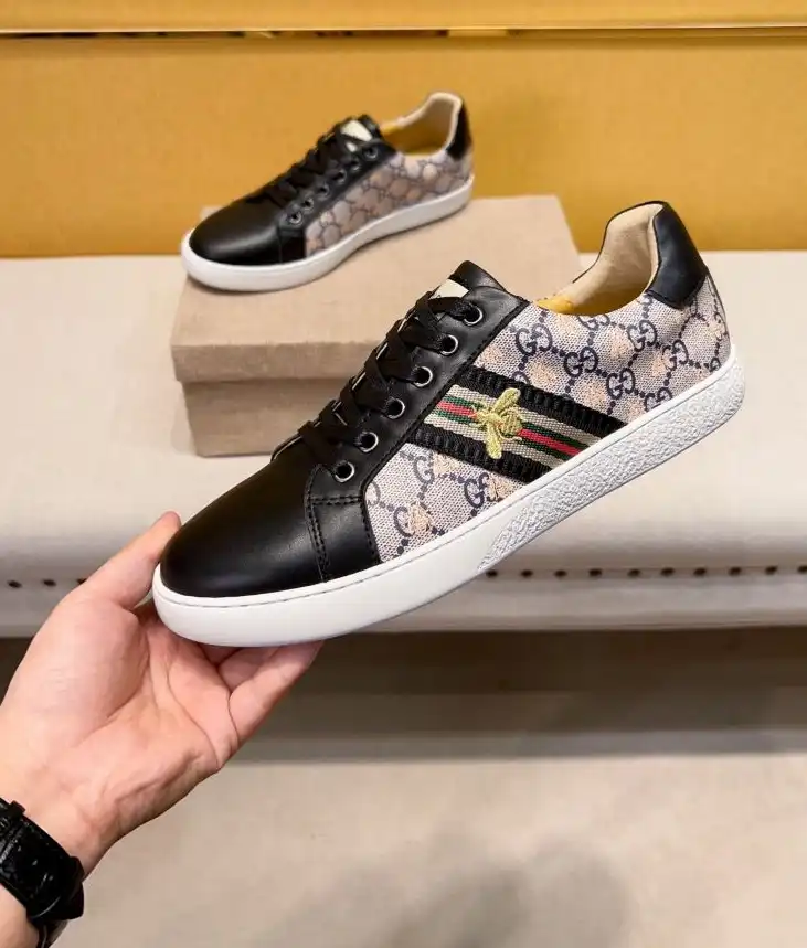 hype Gucci Sneakers