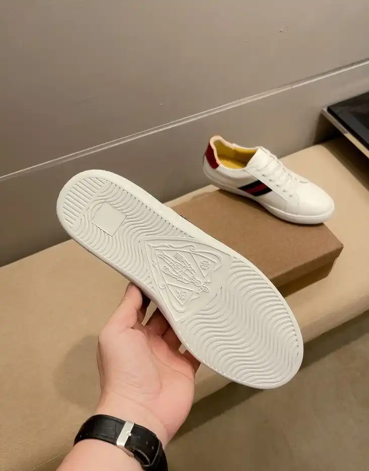 hype Gucci Sneakers