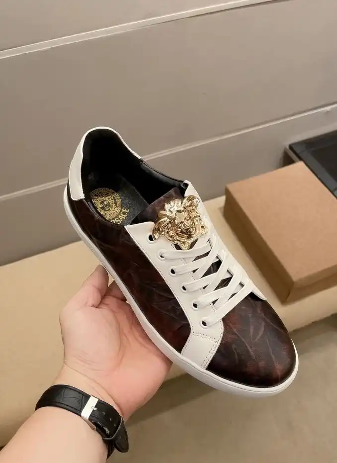 hype Givenchy Sneakers