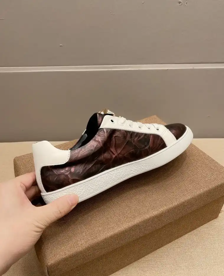 hype Givenchy Sneakers