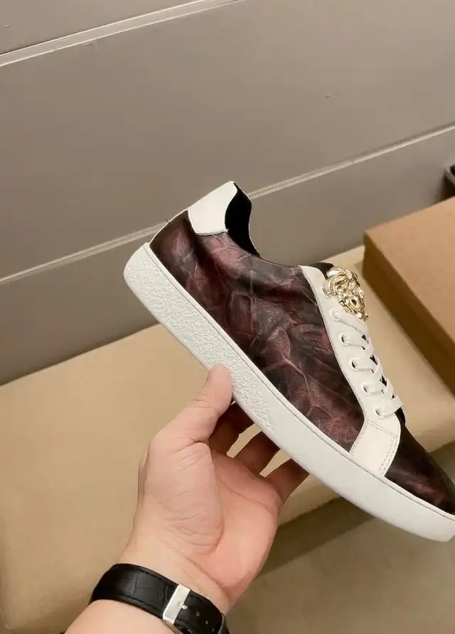 hype Givenchy Sneakers