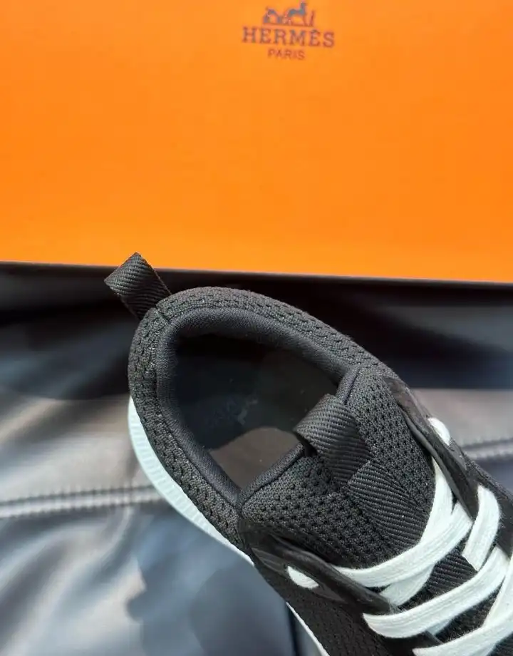 hype Hermes Casual Shoes