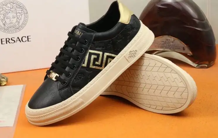 hype Givenchy Sneakers