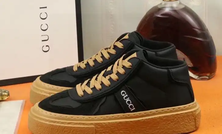 hype Gucci Sneakers