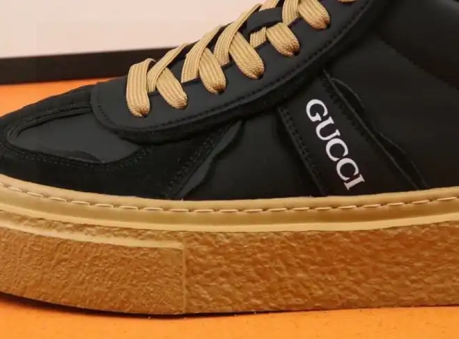 hype Gucci Sneakers