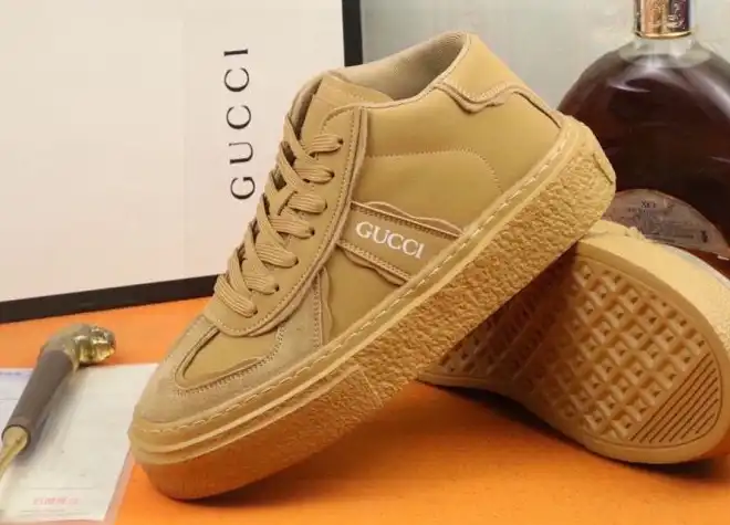 hype Gucci Sneakers