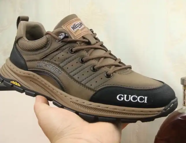 hype Gucci Sneakers