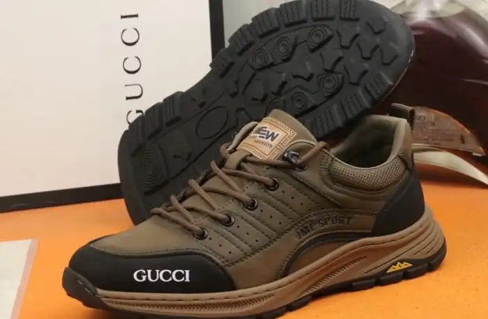 hype Gucci Sneakers