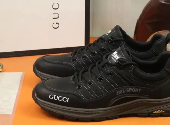 hype Gucci Sneakers