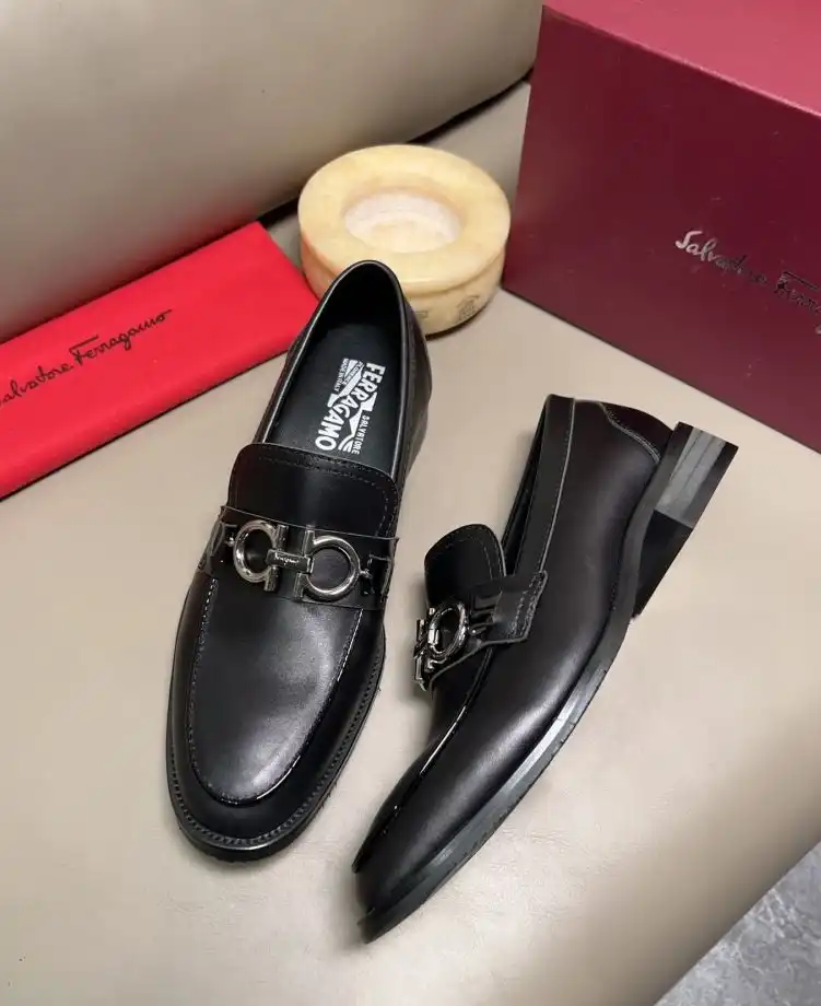 hype Ferragamo Leather Shoes