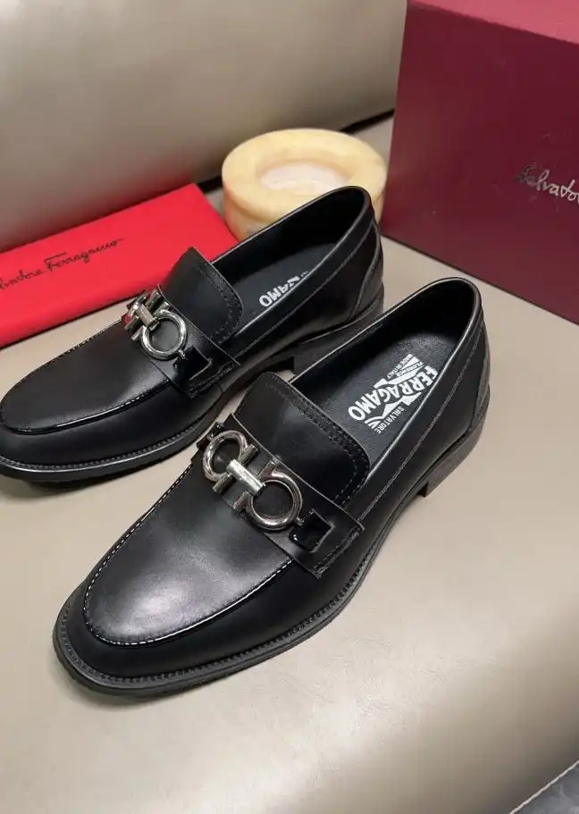 hype Ferragamo Leather Shoes