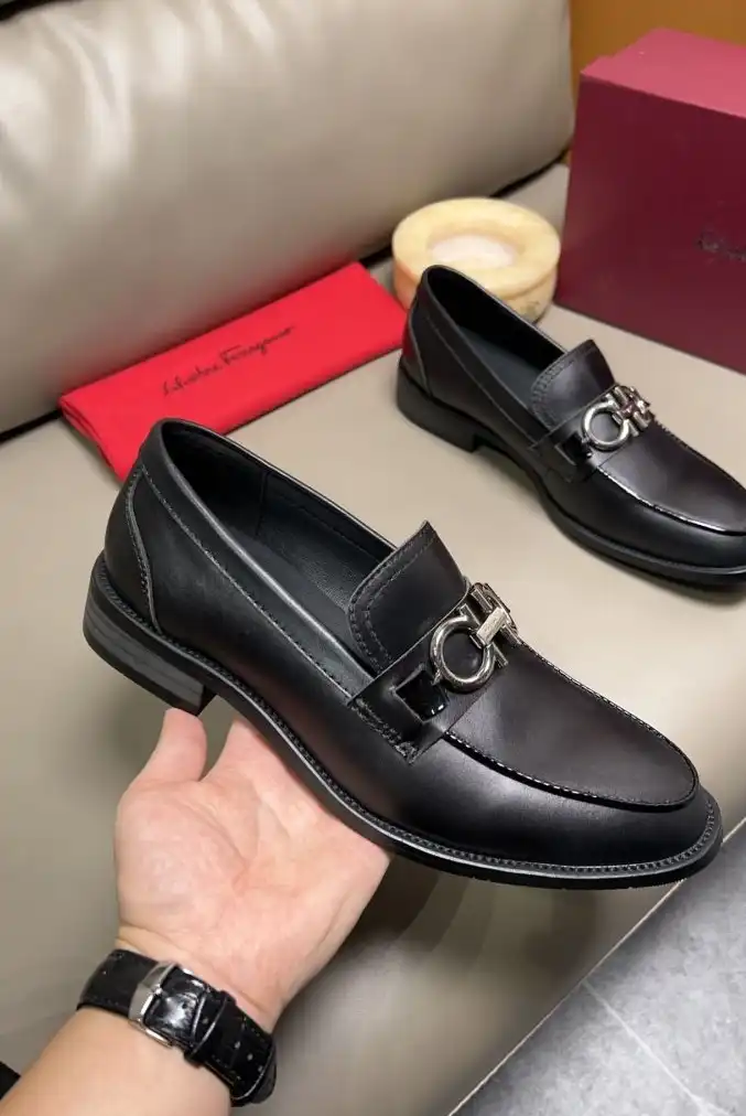 hype Ferragamo Leather Shoes