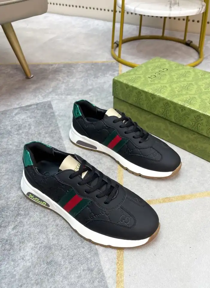 hype Gucci Sneakers