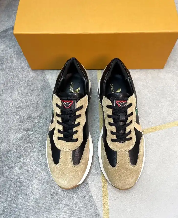 hype Louis Vuitton Sneakers