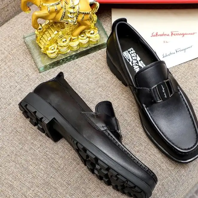 hype Ferragamo Leather Shoes