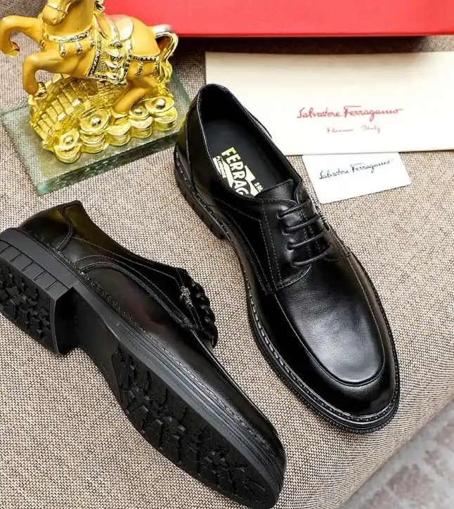 hype Ferragamo Leather Shoes