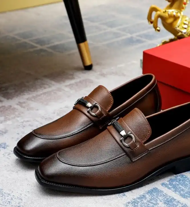 hype Ferragamo Leather Shoes