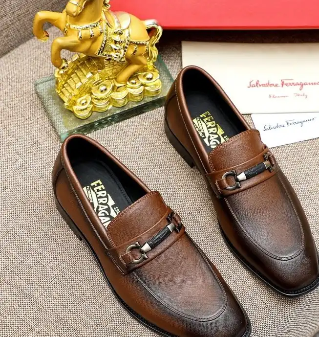 hype Ferragamo Leather Shoes