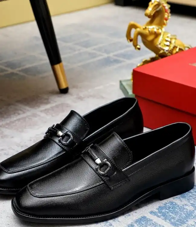 hype Ferragamo Leather Shoes