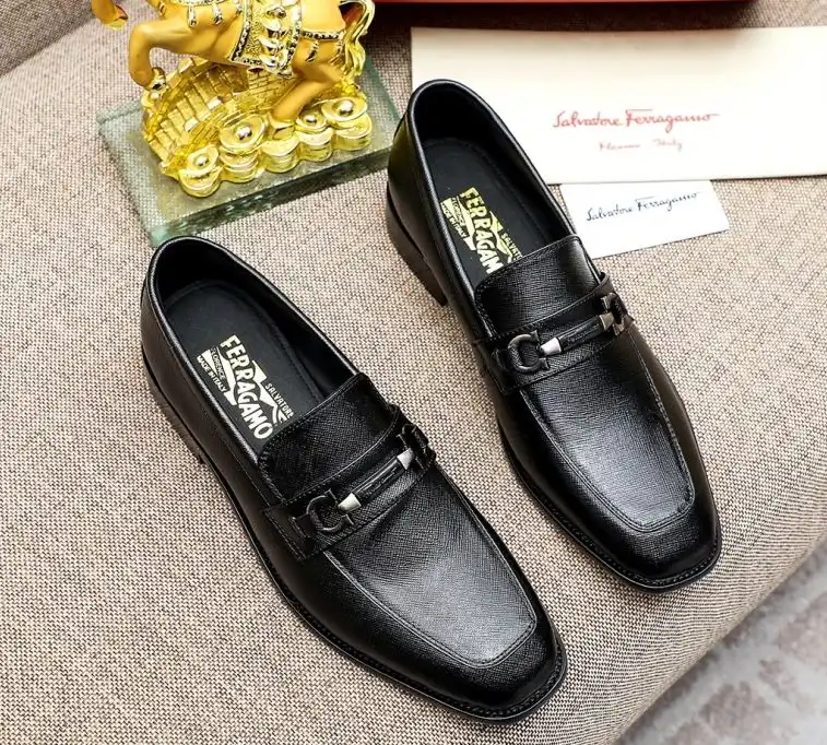 hype Ferragamo Leather Shoes