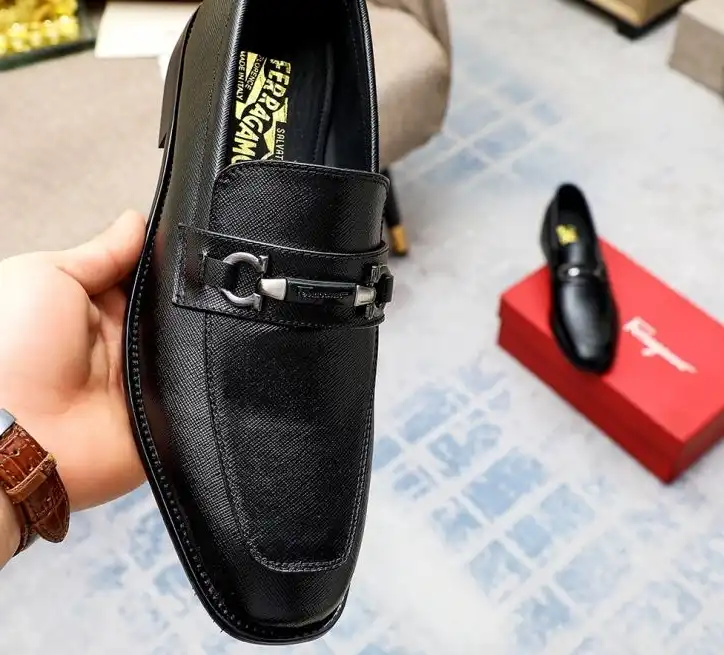 hype Ferragamo Leather Shoes