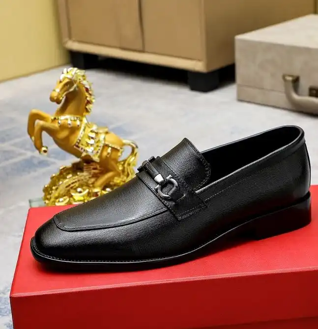 hype Ferragamo Leather Shoes