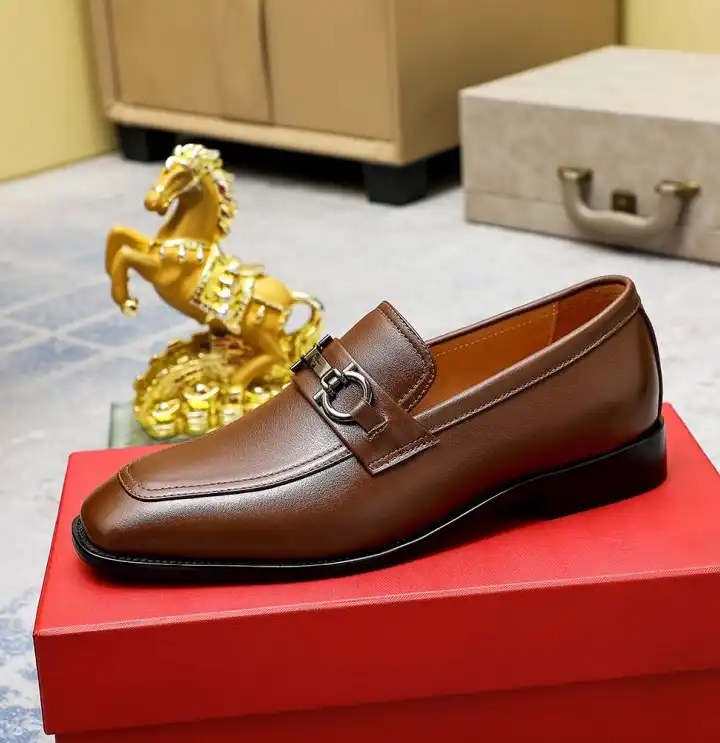 hype Ferragamo Leather Shoes