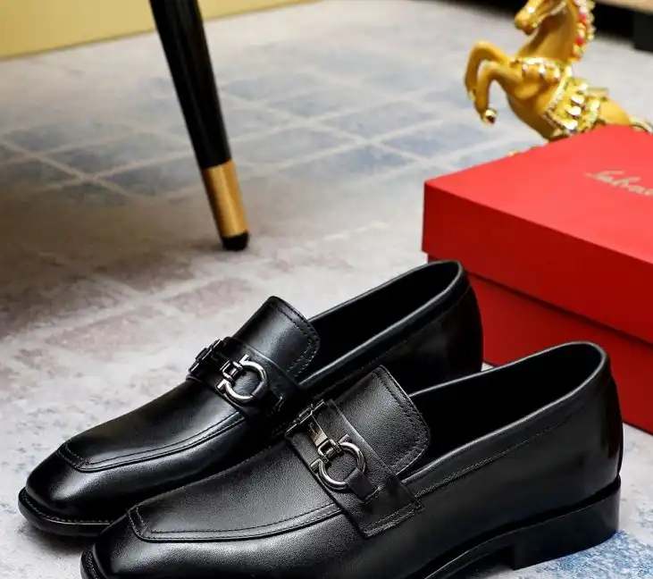 hype Ferragamo Leather Shoes