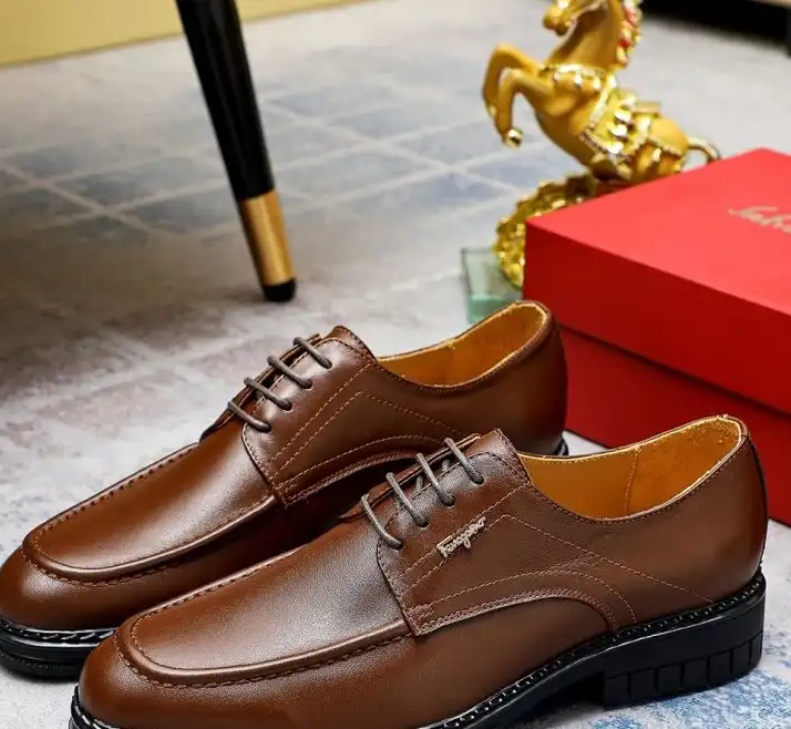 hype Ferragamo Leather Shoes