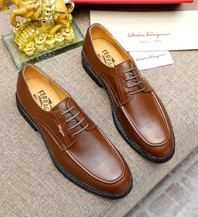 hype Ferragamo Leather Shoes