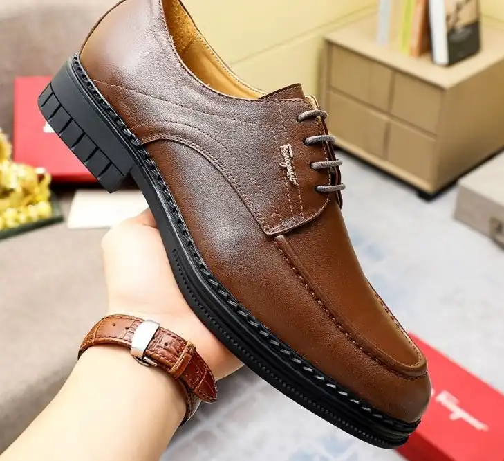 hype Ferragamo Leather Shoes