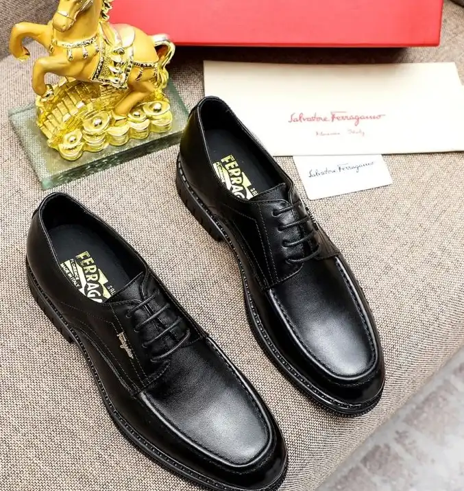 hype Ferragamo Leather Shoes