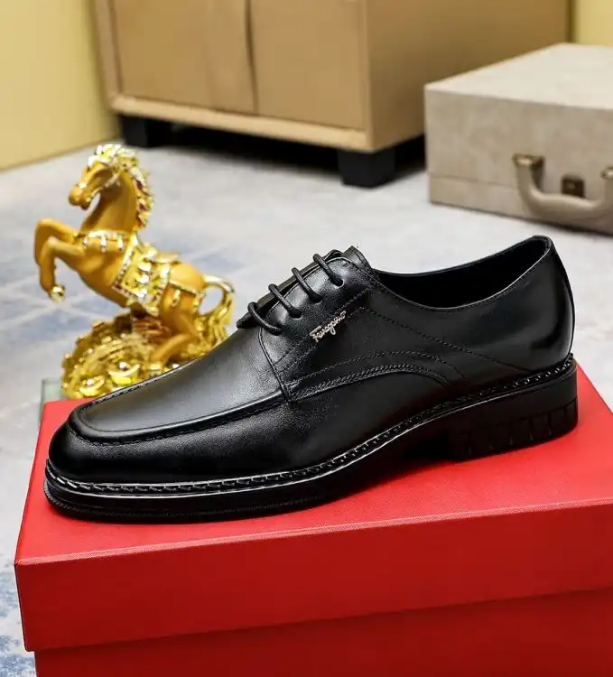 hype Ferragamo Leather Shoes