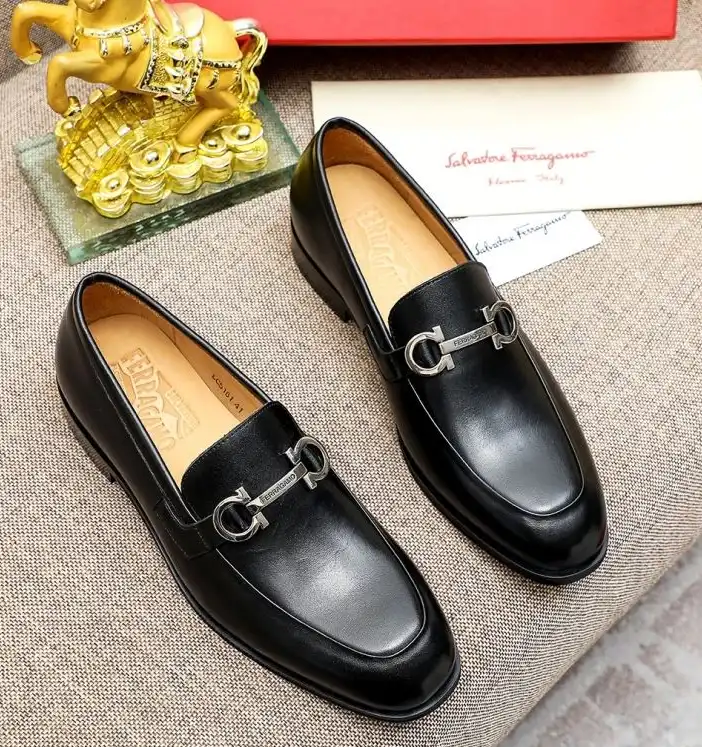 hype Ferragamo Leather Shoes