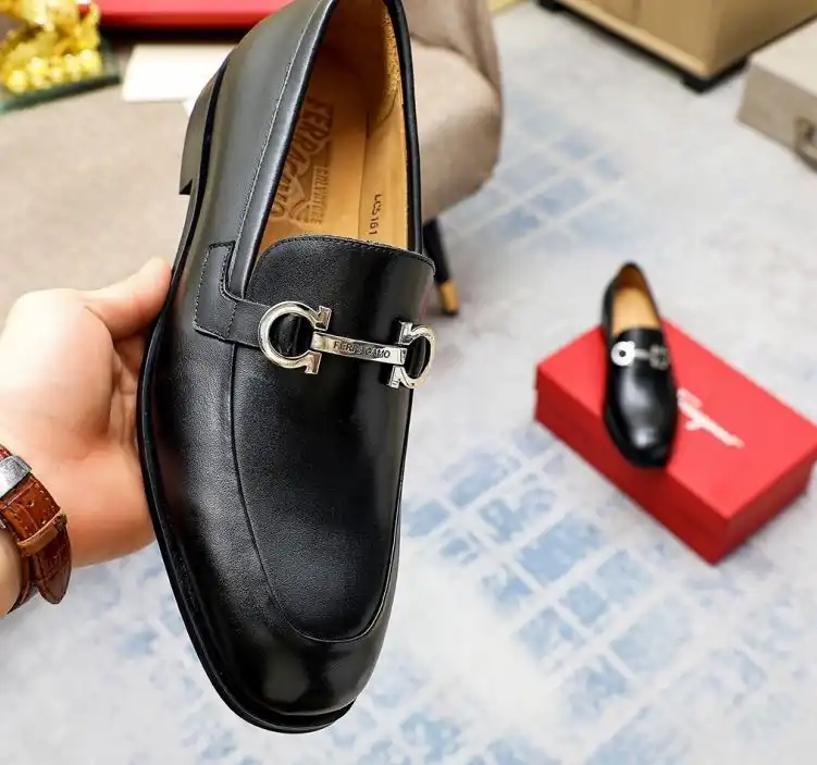 hype Ferragamo Leather Shoes