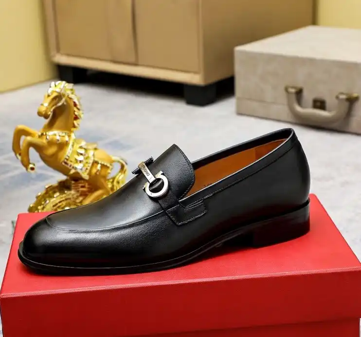 hype Ferragamo Leather Shoes